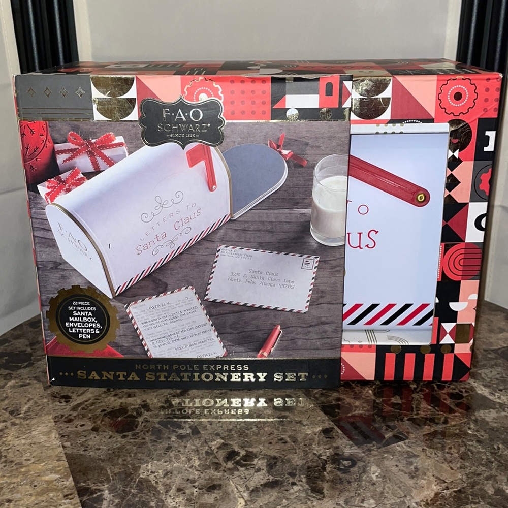 Rare FAO Schwarz Santa Mailbox and Stationary Set New in Box